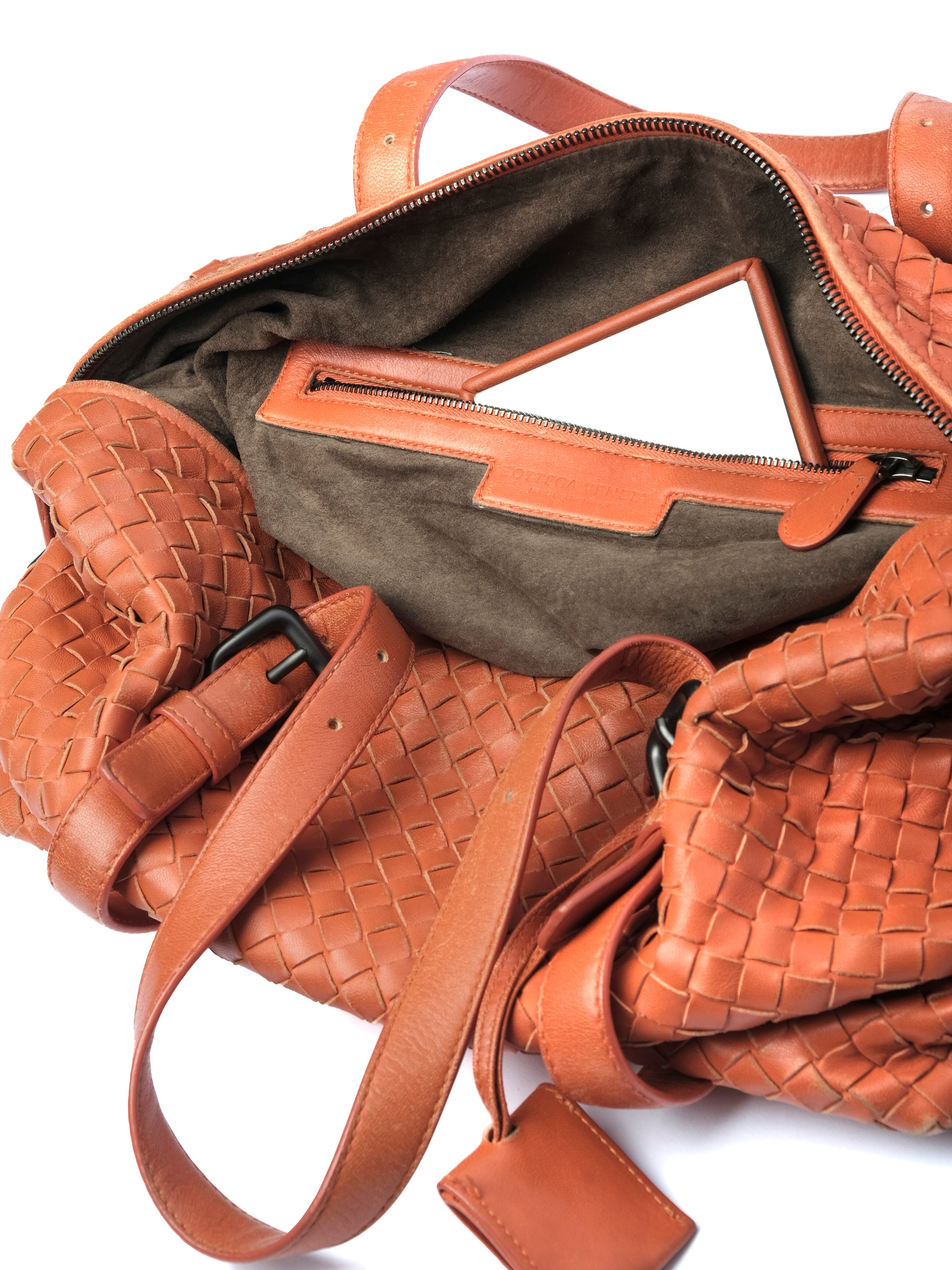 BOTTEGA VENETA MONTAIGNE BAG